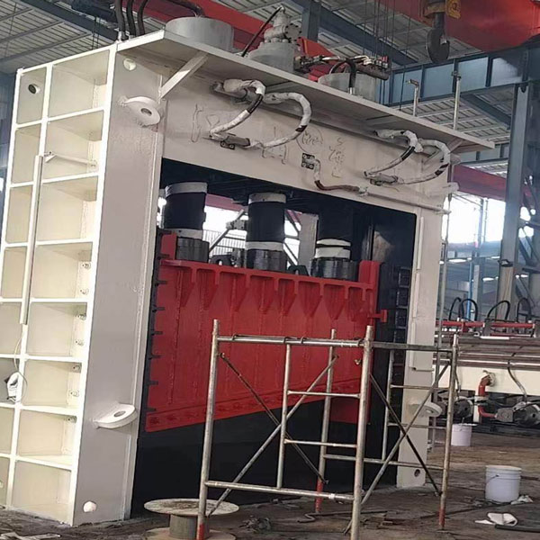 江山重工龍門(mén)剪